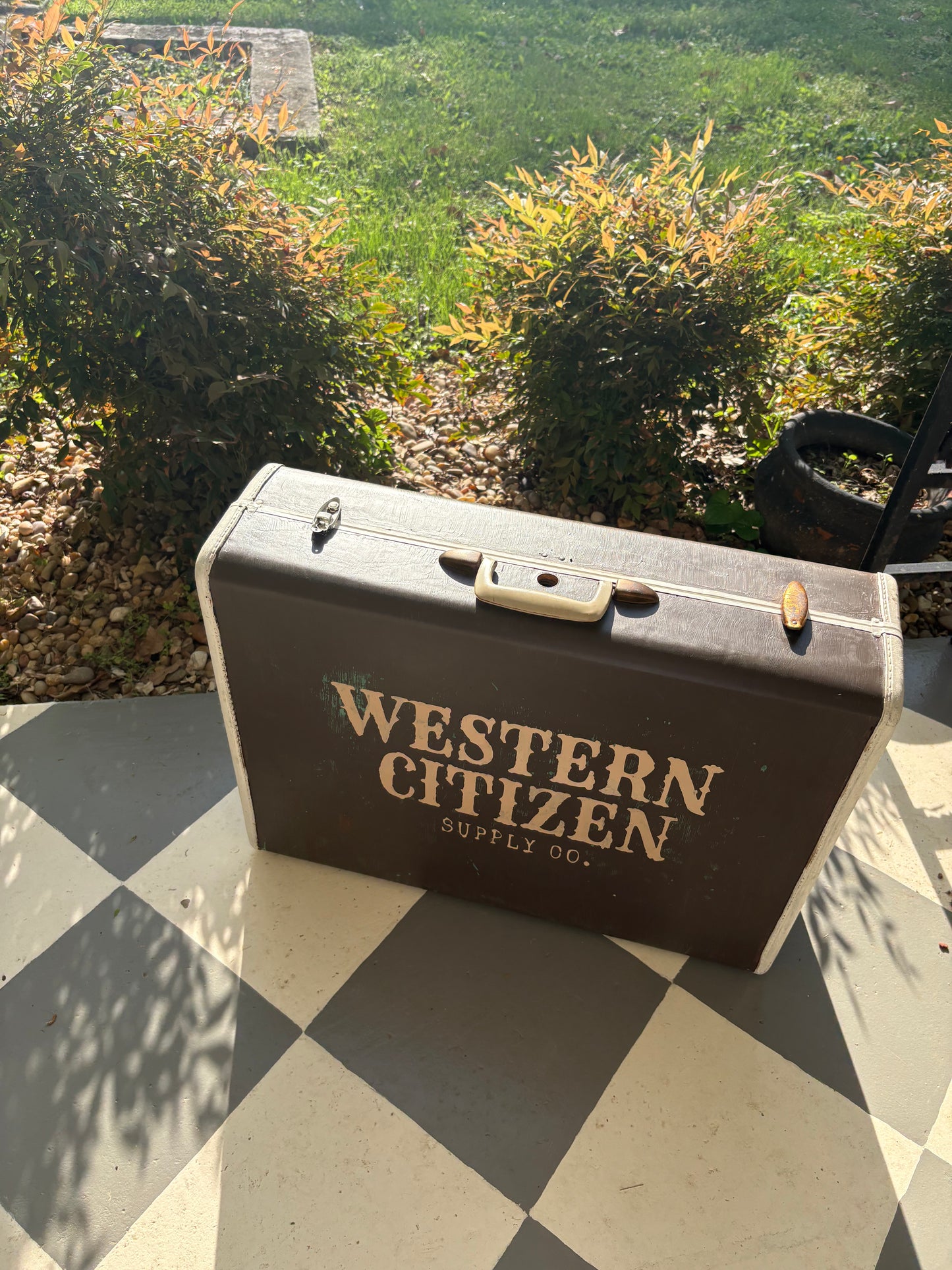 Western Citizen Trunk Chest